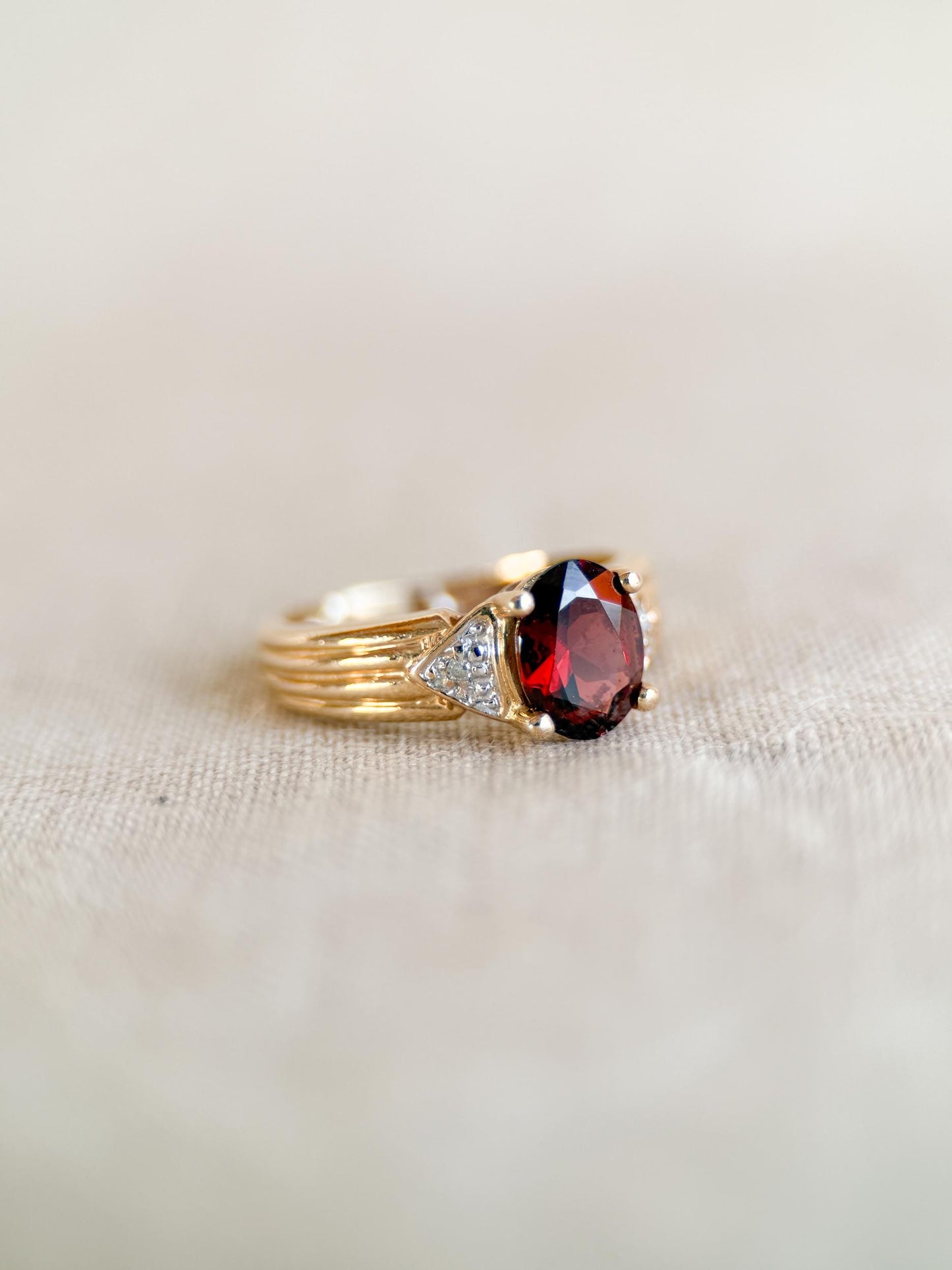Vintage 1990s Garnet and Diamond Ring in 14k Gold
