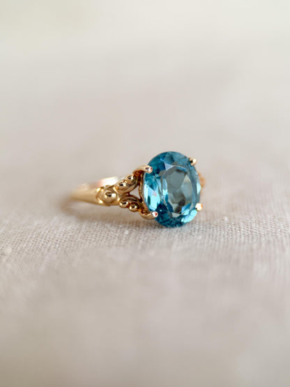 Vintage 1990s Blue Topaz Filigree Gemstone Ring, 14k Gold