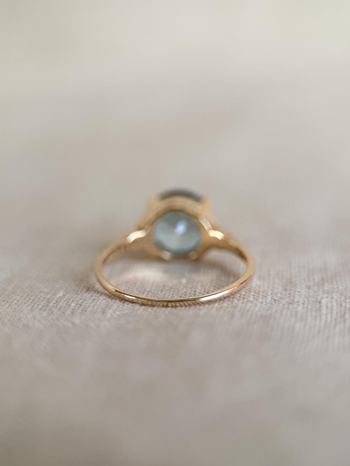 Vintage 1970s Blue Topaz Gemstone Filigree Ring, 14k Gold