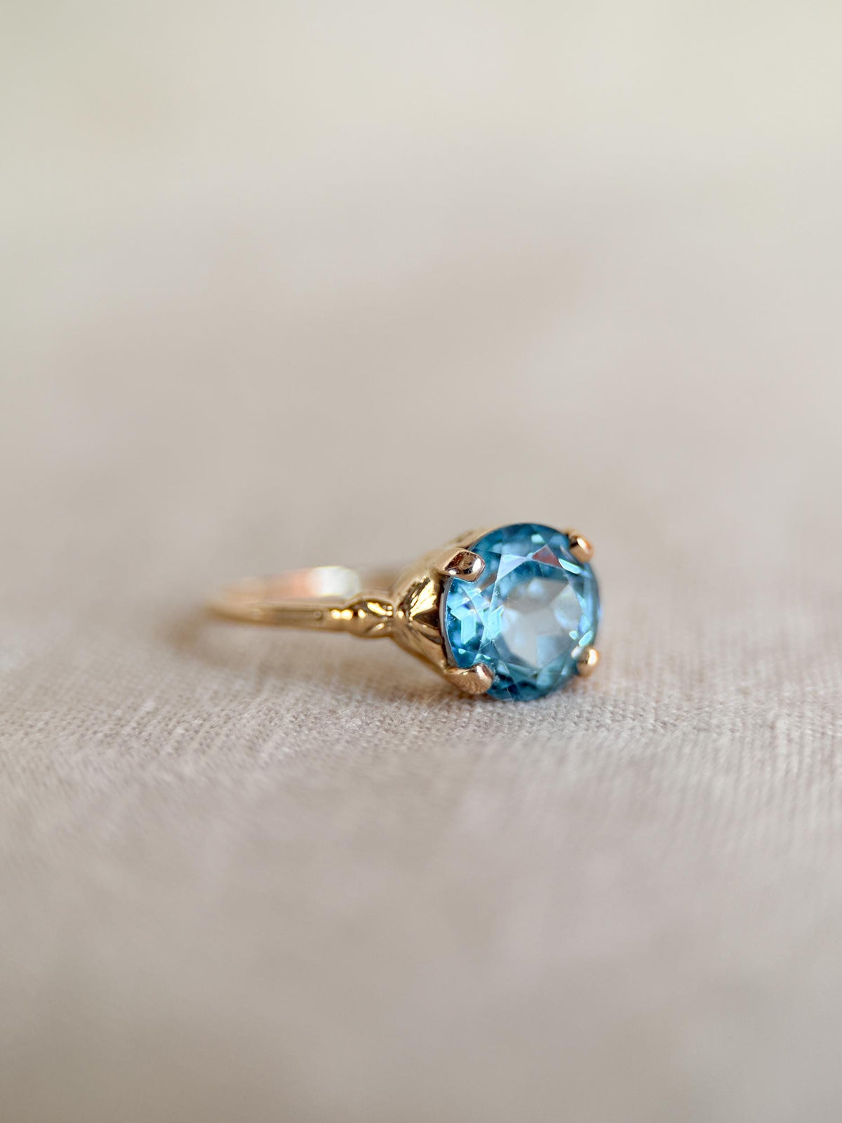Vintage 1970s Blue Topaz Gemstone Filigree Ring, 14k Gold