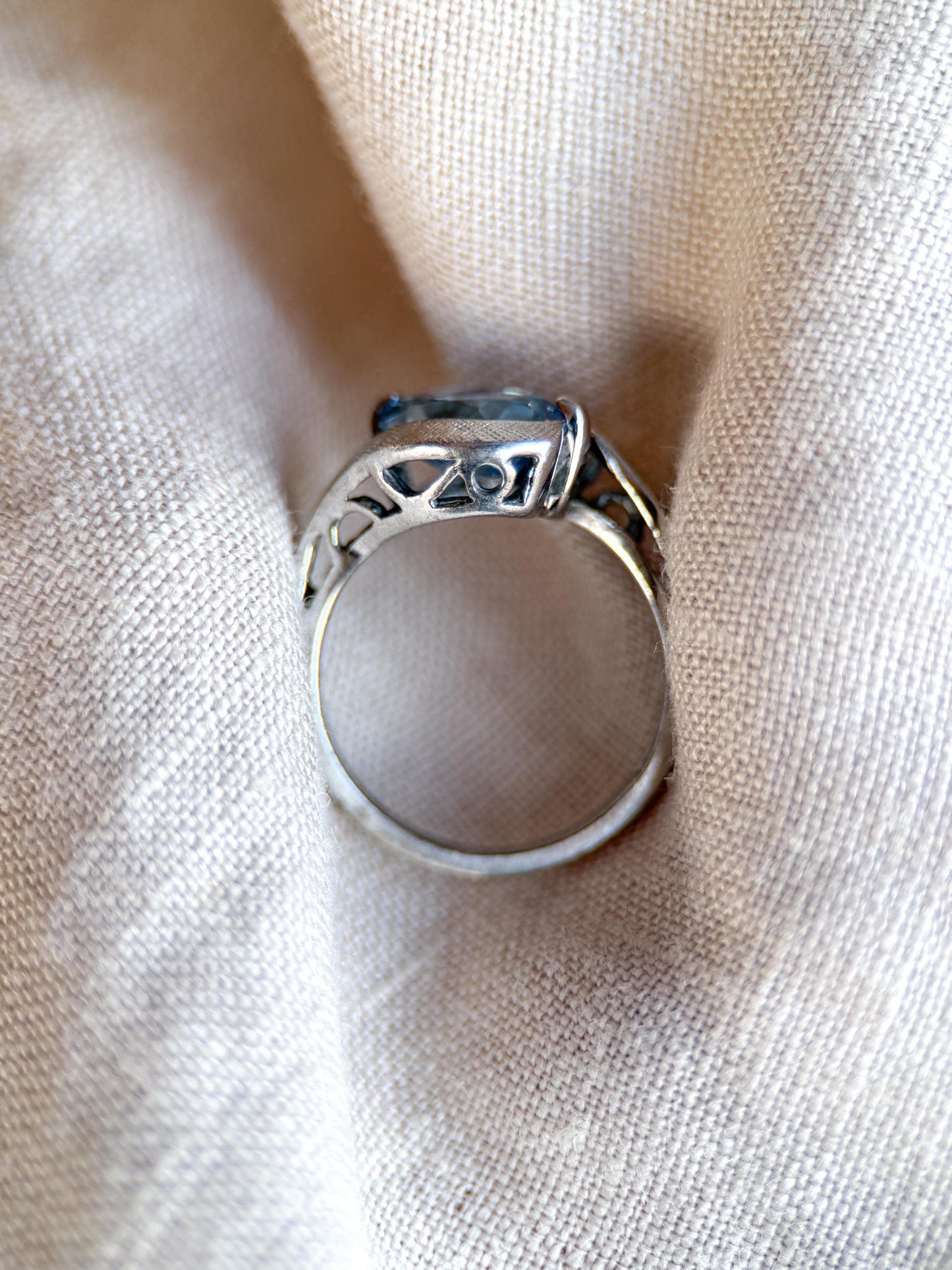 Vintage Spinel Engagement Ring, Oval Cut, 10k White Gold, 1960s Mid-Century Swirl Bridal Ring