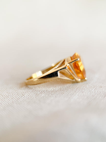 Vintage 1980s Geometric Citrine Cocktail Ring in 14k Gold