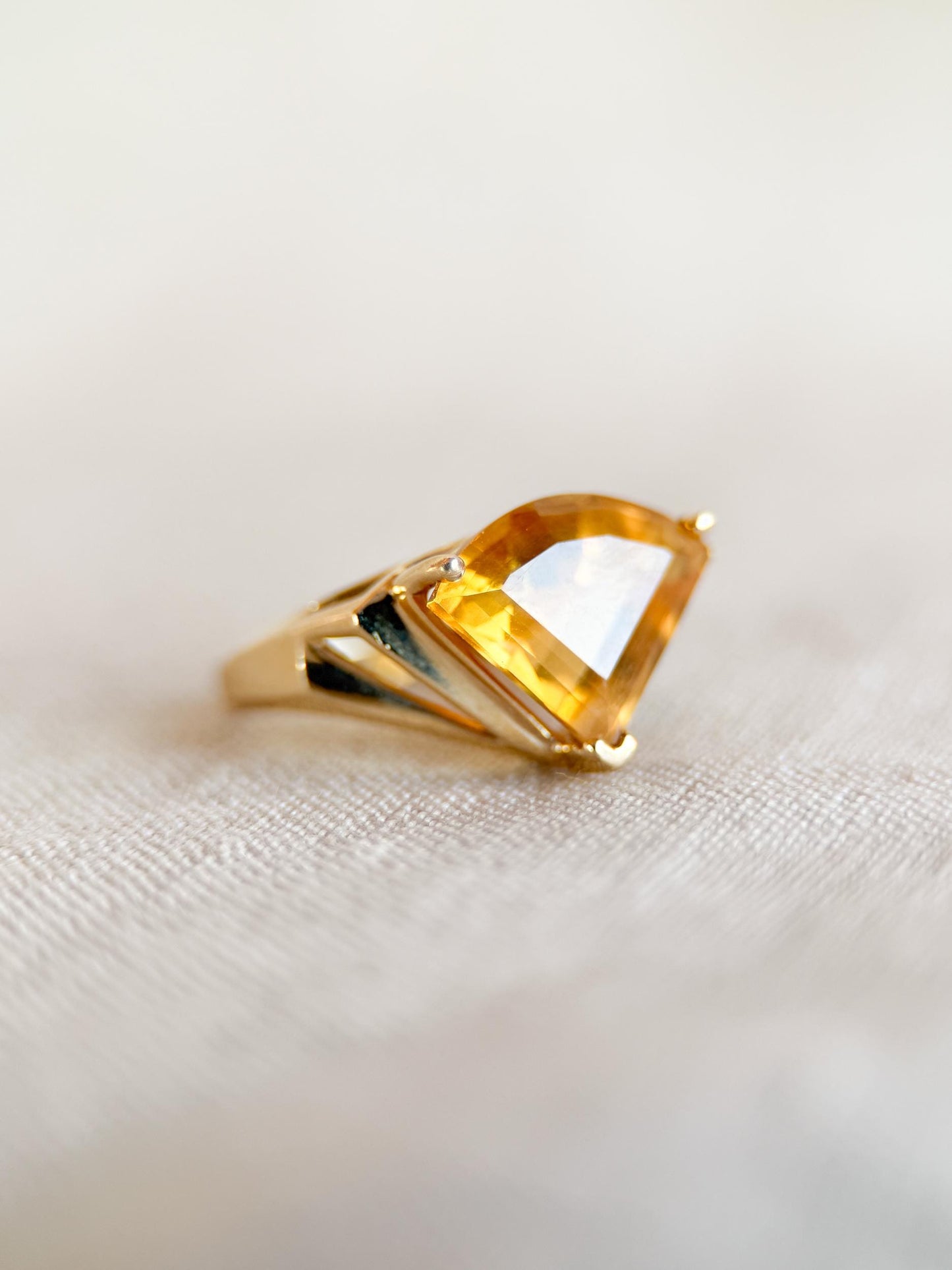Vintage 1980s Geometric Citrine Cocktail Ring in 14k Gold - Timeless Sustainability • Vintage Fine Jewelry