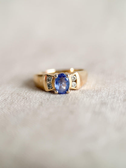 Vintage 1990s Tanzanite & Diamond Ring in 14k Gold