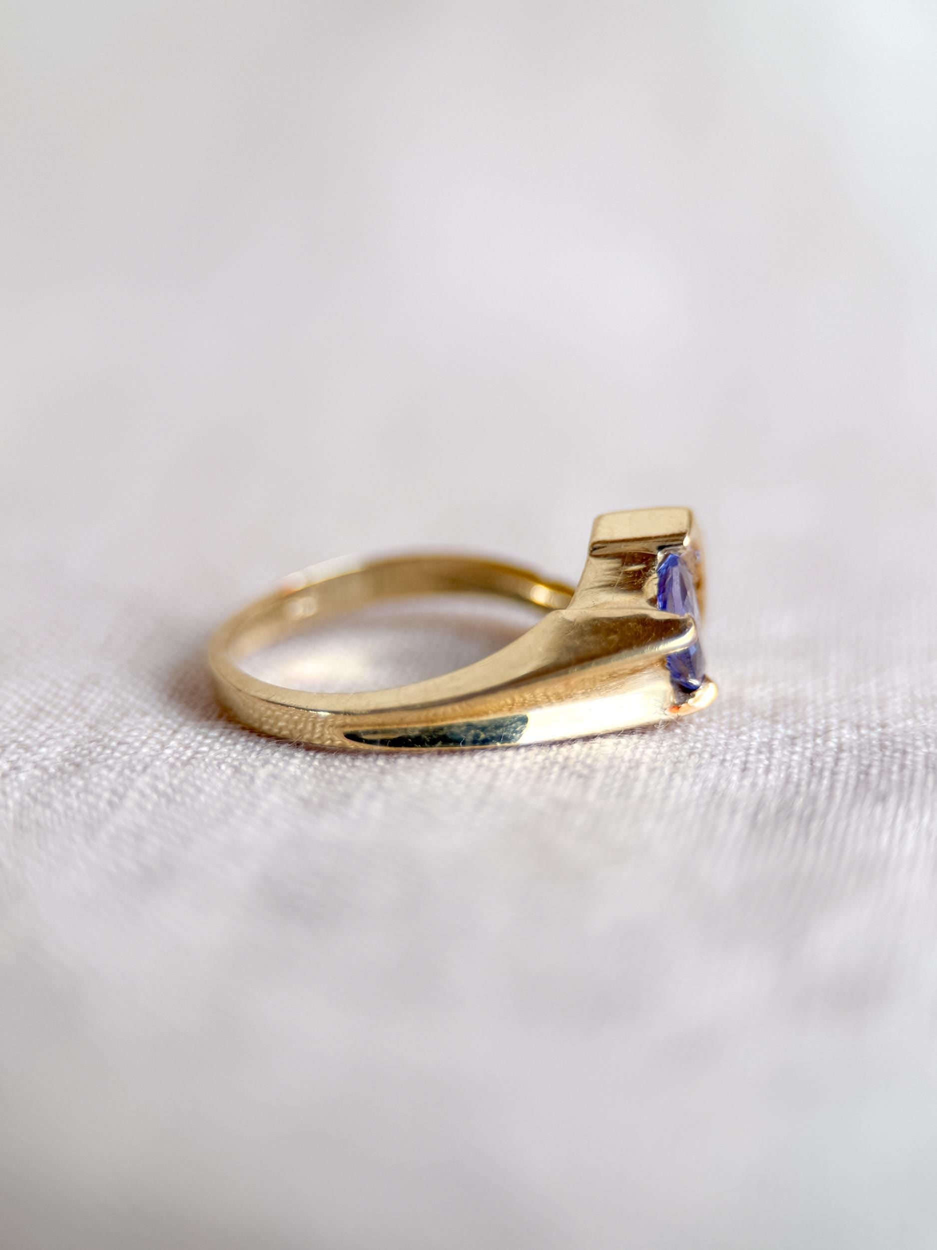 Vintage 1990s Tanzanite & Diamond Trillion Ring in 14k Gold - Timeless Sustainability • Vintage Fine Jewelry