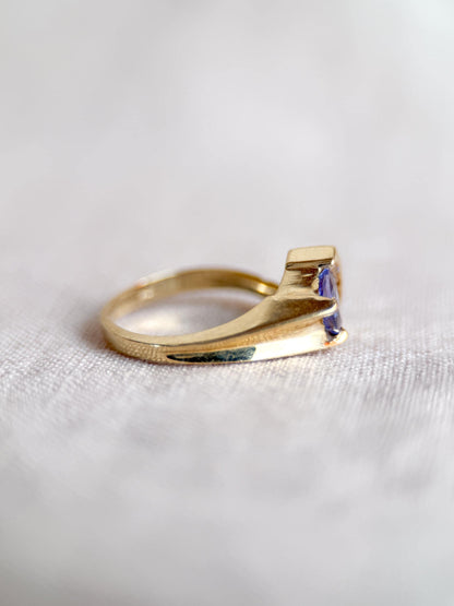 Vintage 1990s Tanzanite & Diamond Trillion Ring in 14k Gold