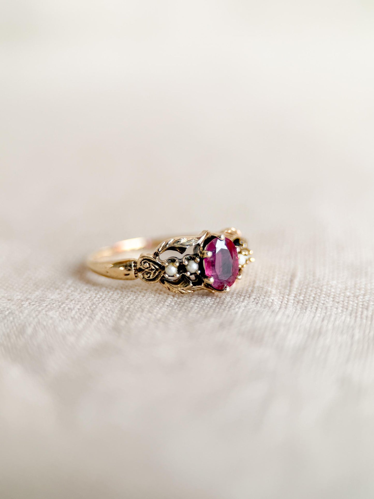Antique 1900s Art Nouveau Ruby Ring, 14k Gold