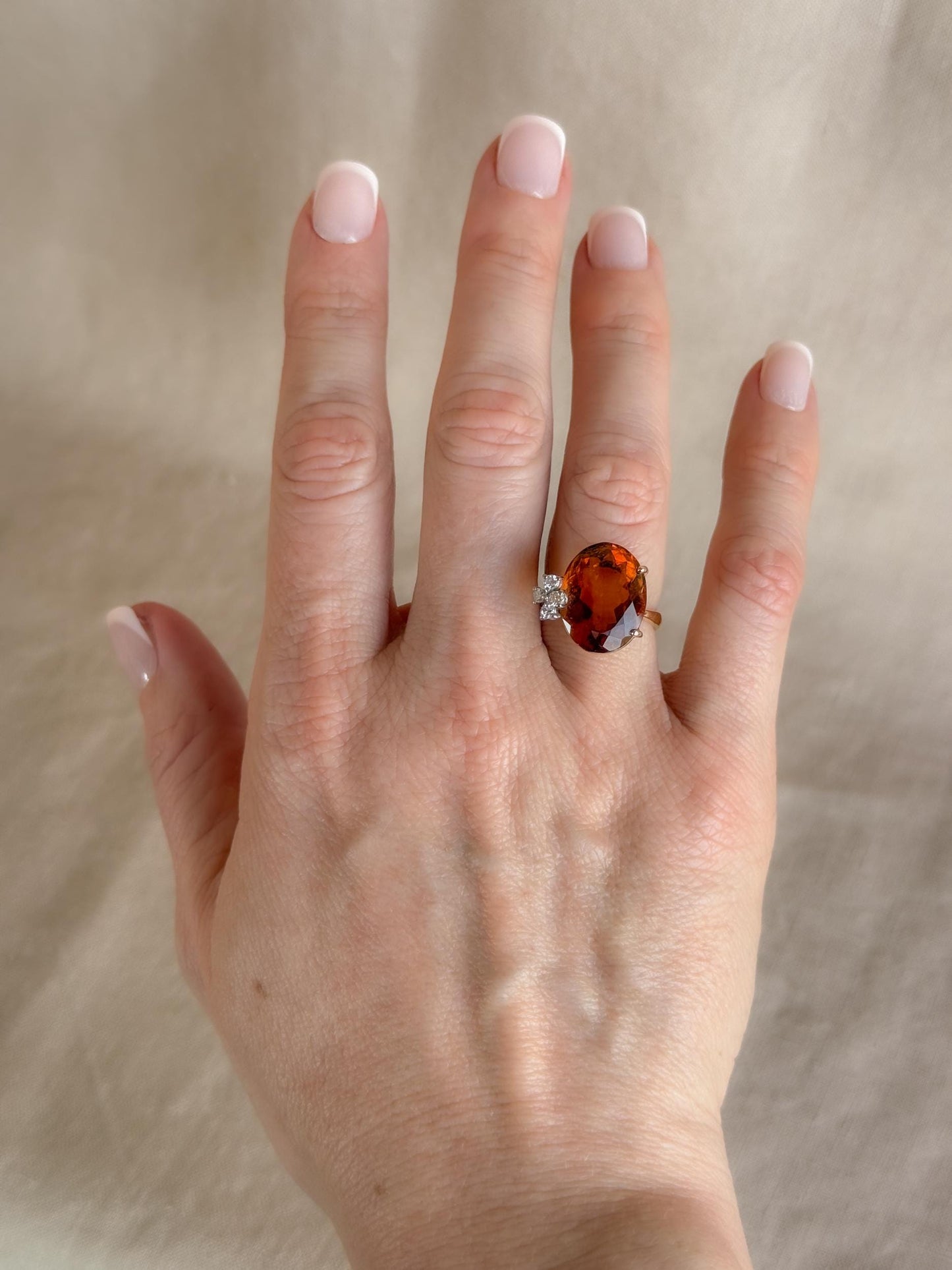 Vintage 1970s Citrine Cocktail Ring in 18k Gold