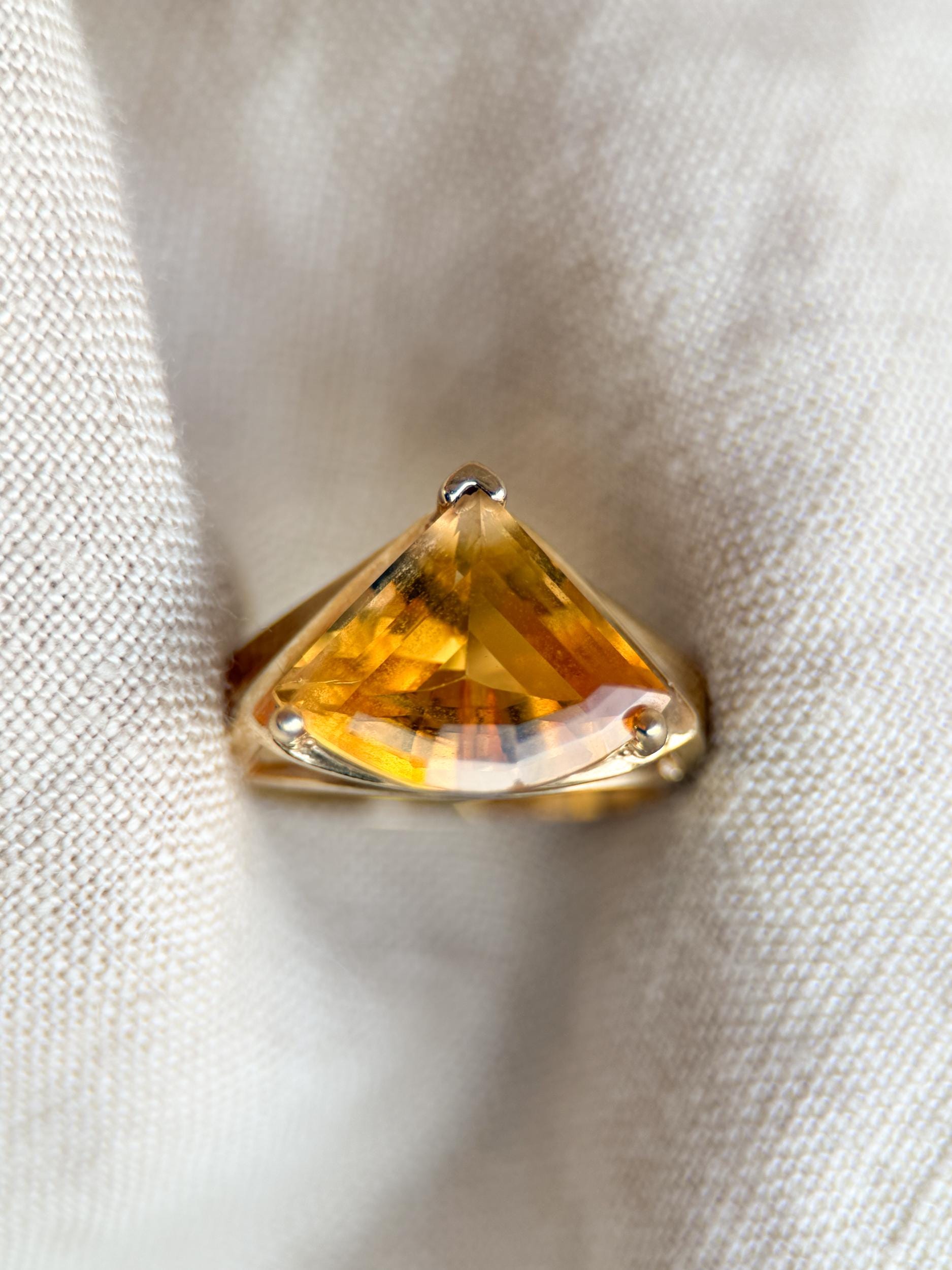 Vintage 1980s Geometric Citrine Cocktail Ring in 14k Gold - Timeless Sustainability • Vintage Fine Jewelry