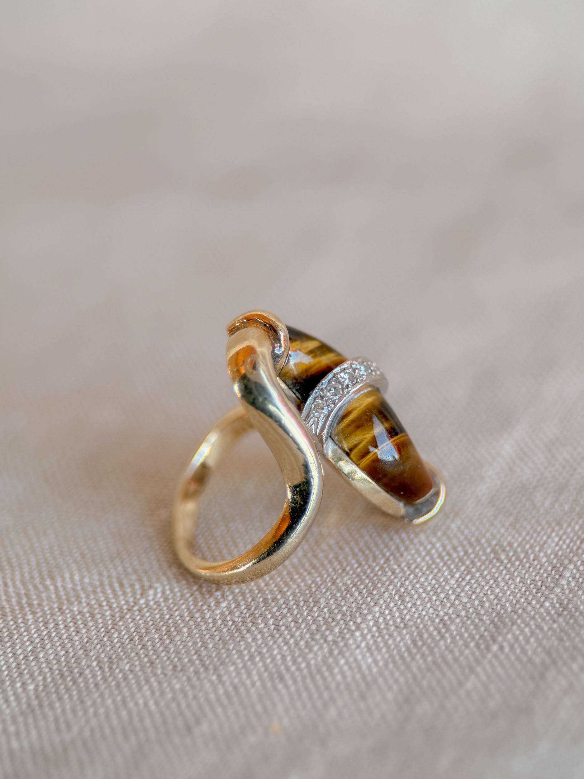 Vintage 1970s Cats Eye & Diamond Ring in 14k Gold - Timeless Sustainability • Vintage Fine Jewelry