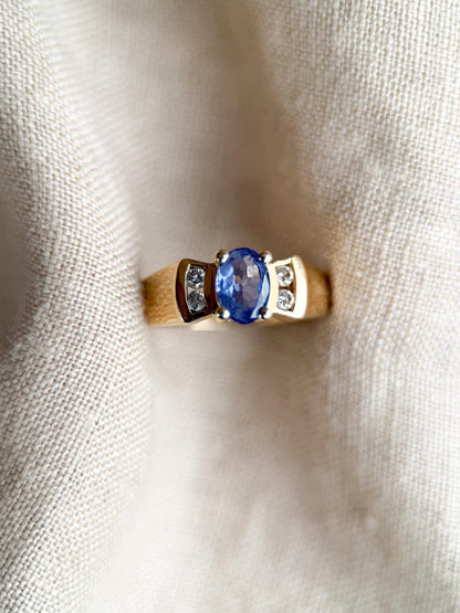 Vintage 1990s Tanzanite & Diamond Ring in 14k Gold