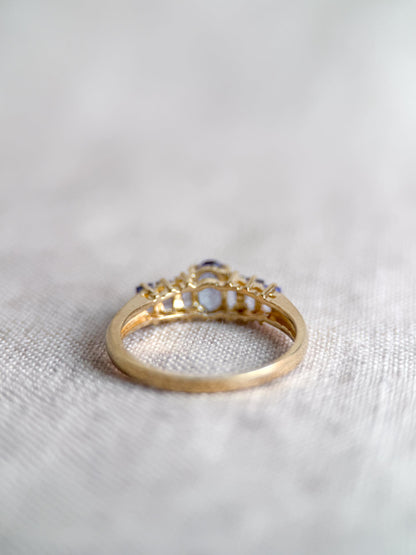 Vintage 1990s Tanzanite Gemstone Ring in 10k Gold