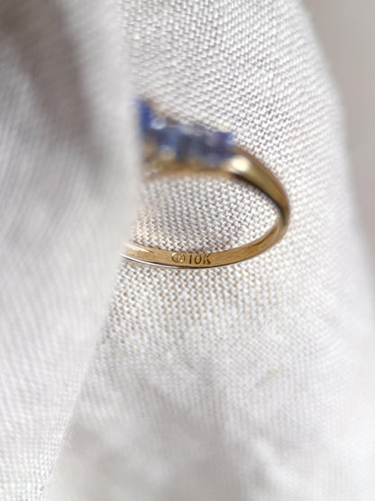 Vintage 1990s Tanzanite Gemstone Ring in 10k Gold