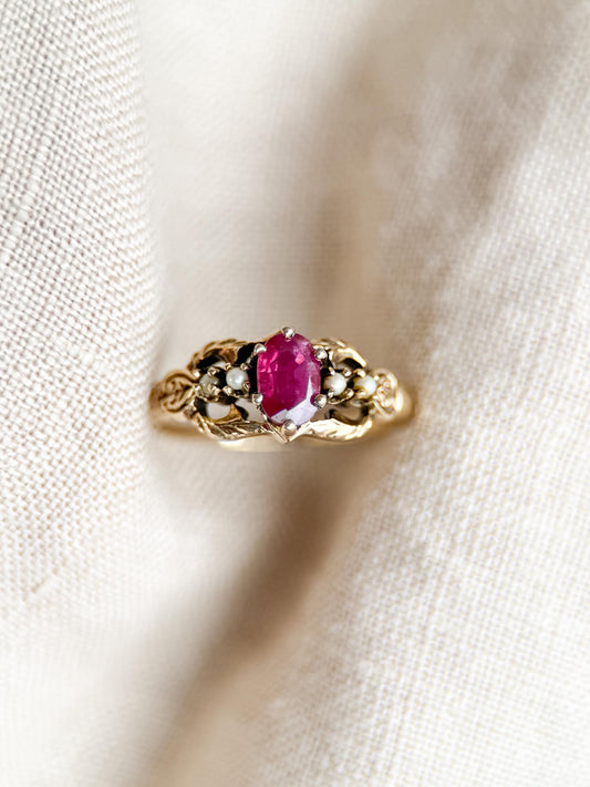 Antique 1900s Art Nouveau Ruby Ring, 14k Gold