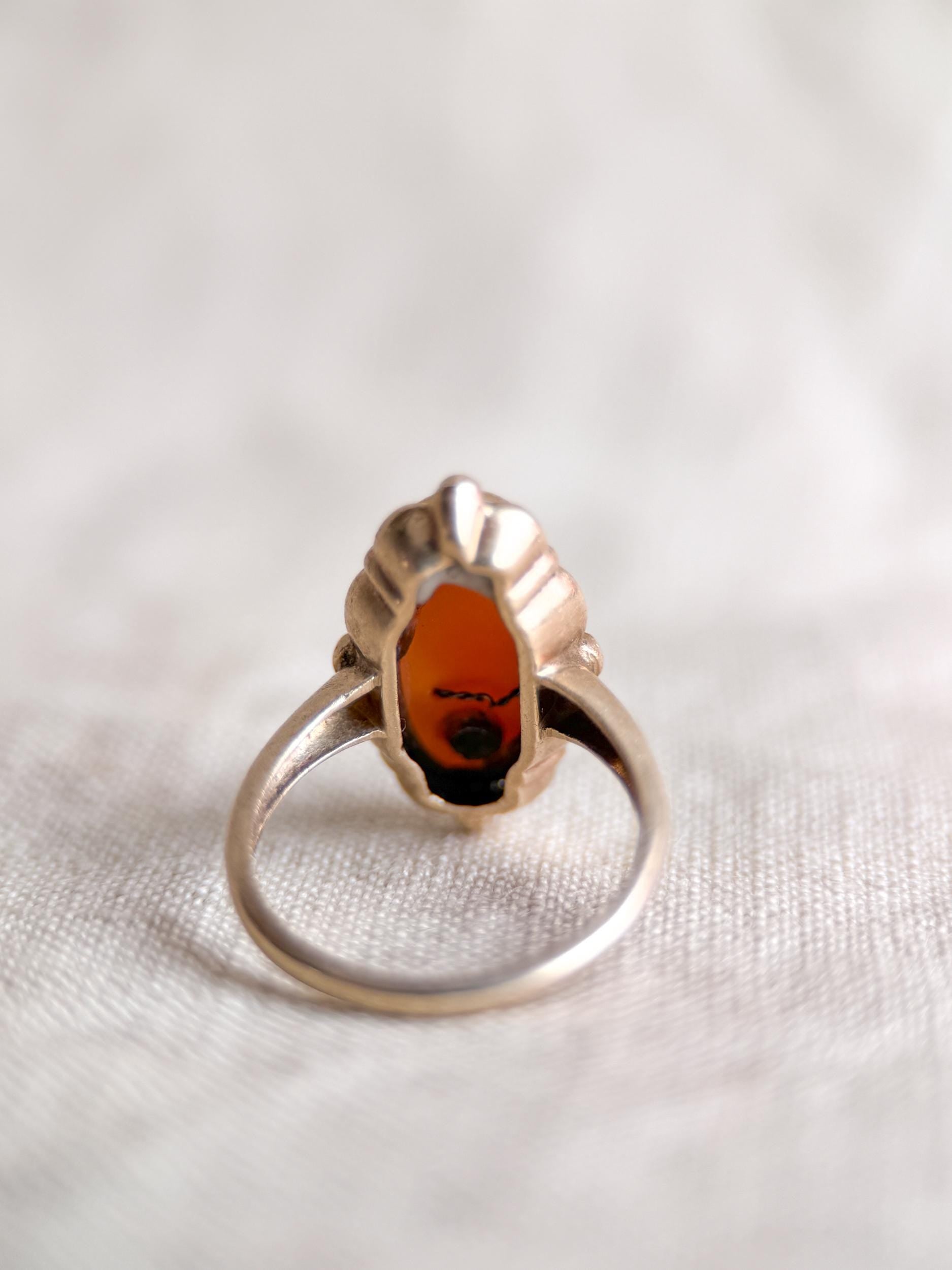 Antique 1920s Cameo Ring in 10k Gold