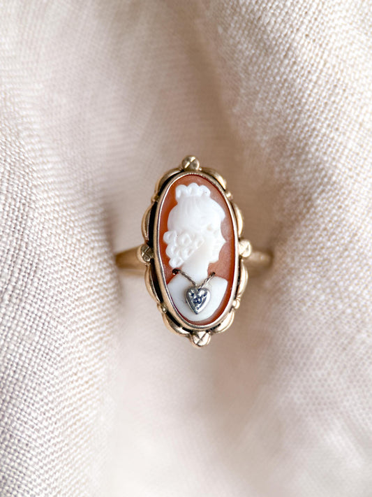 Antique 1920s Cameo Ring in 10k Gold