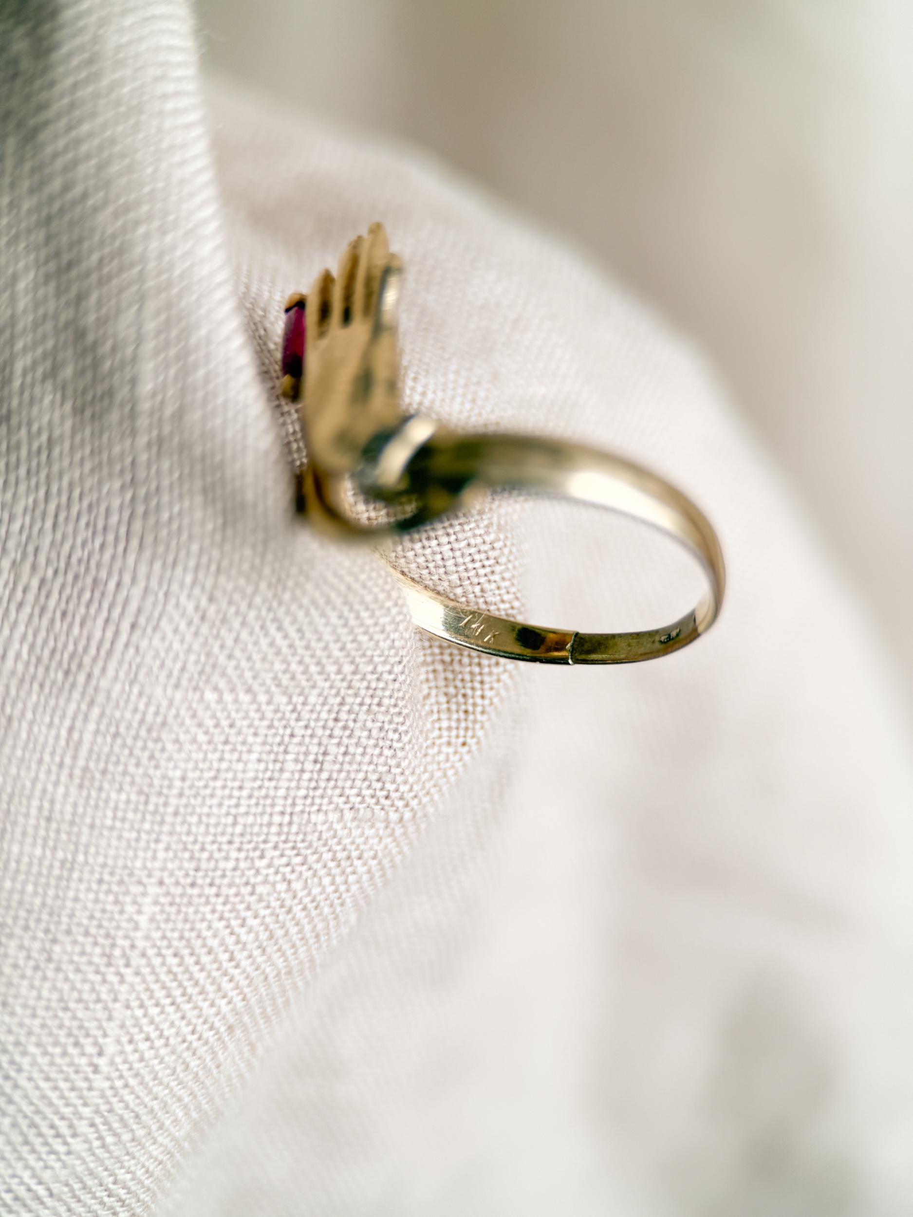 Vintage 1990s Ruby Hand Ring in 14k Gold