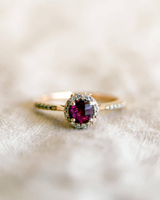 Vintage Garnet and Diamond Halo Engagement Ring, Round Cut, 14k Rose Gold, Checkerboard Gemstone Bridal Ring