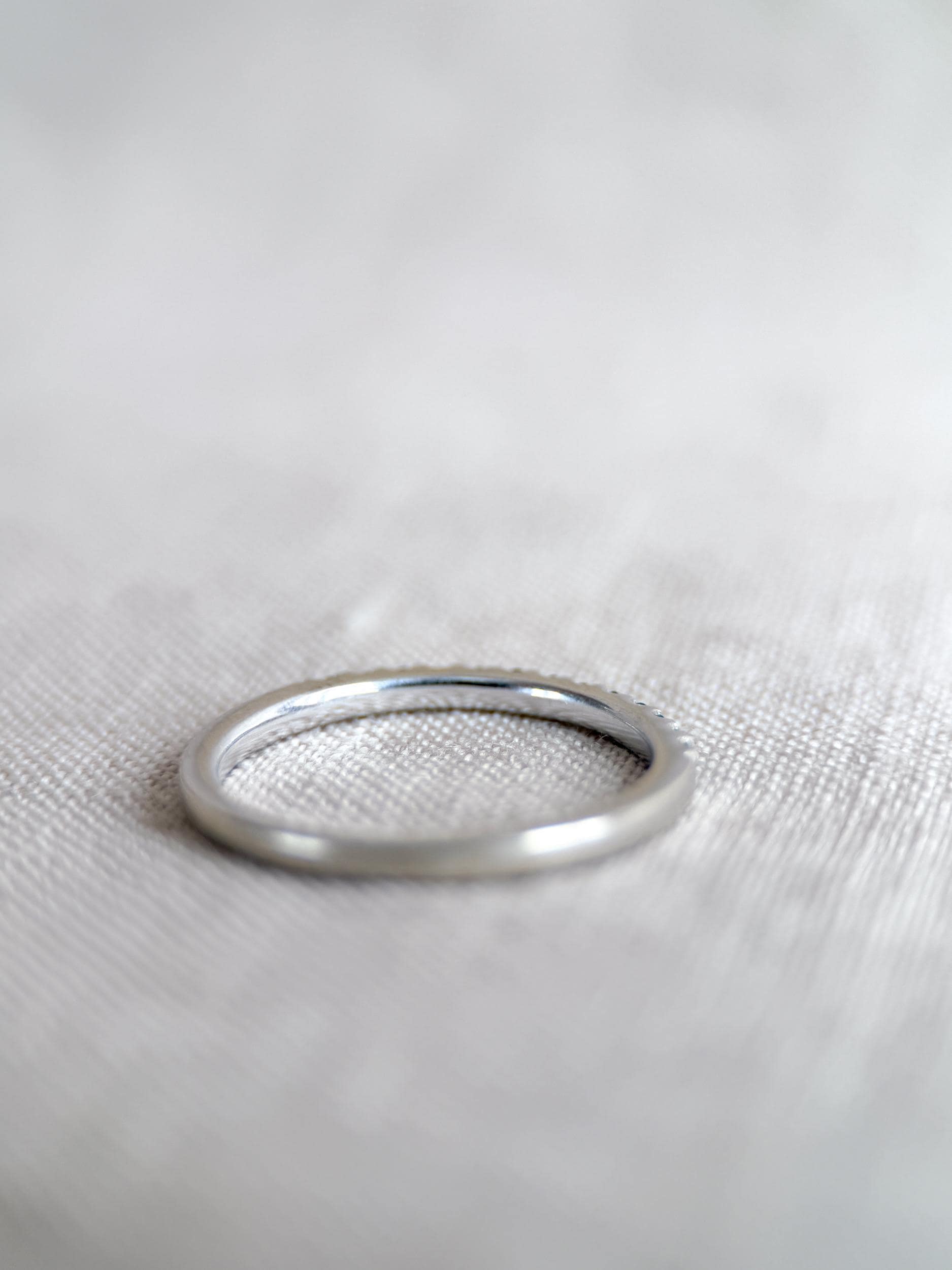 Vintage Emerald Wedding Band, 10k White Gold, Prong Set Classic Minimalist Stacking Band