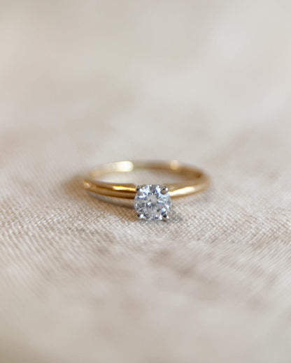 Vintage Diamond Engagement Ring, Round Cut, 14k Gold, Solitaire Bridal Ring