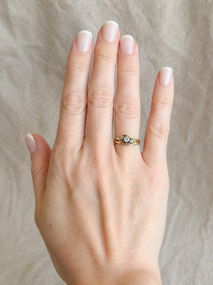 Vintage Diamond Engagement Ring, Round Cut, 14k Gold, Three Stone Wave Swirl Bridal Ring