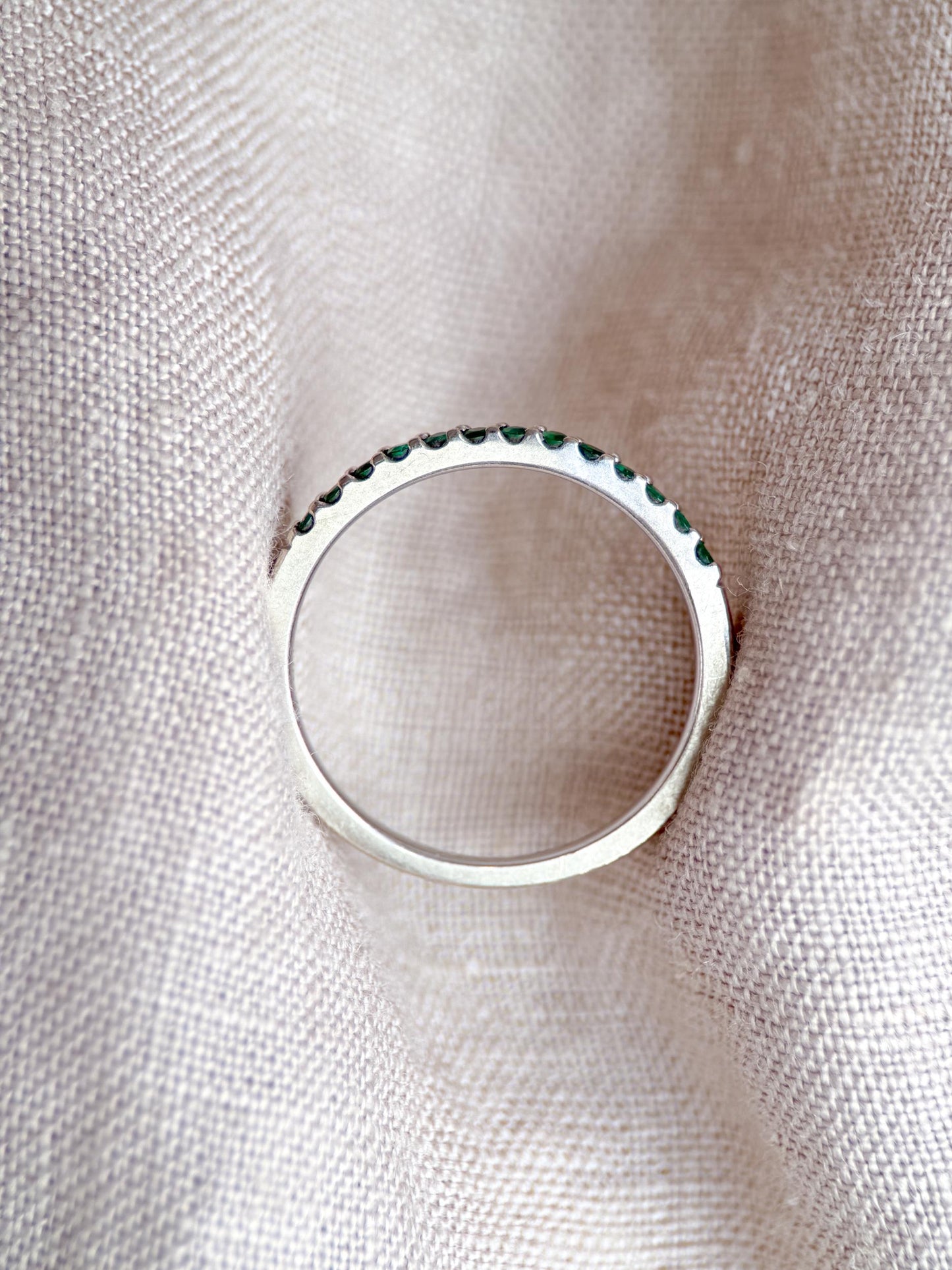Vintage Emerald Wedding Band, 10k White Gold, Prong Set Classic Minimalist Stacking Band