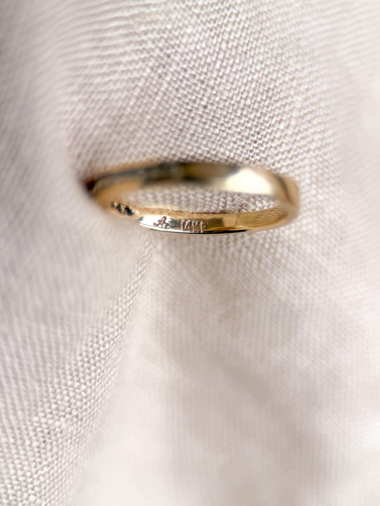 Vintage Diamond Wedding Band, 14k Gold, Round Cut Channel Set Minimalist Ring, Stacking Band