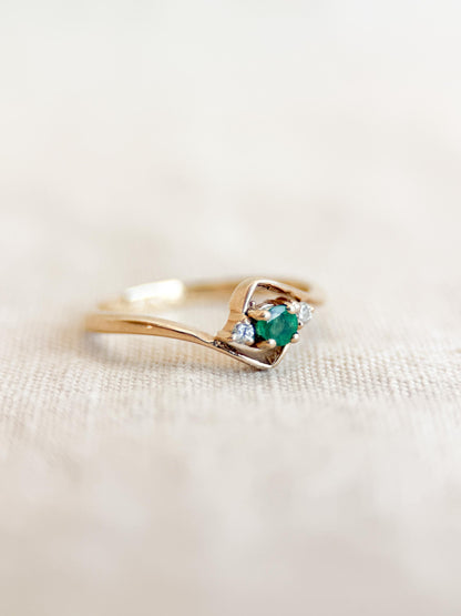 Vintage Emerald and Diamond Engagement Ring, Round Cut, 10k Gold, Three Stone, Bridal Ring