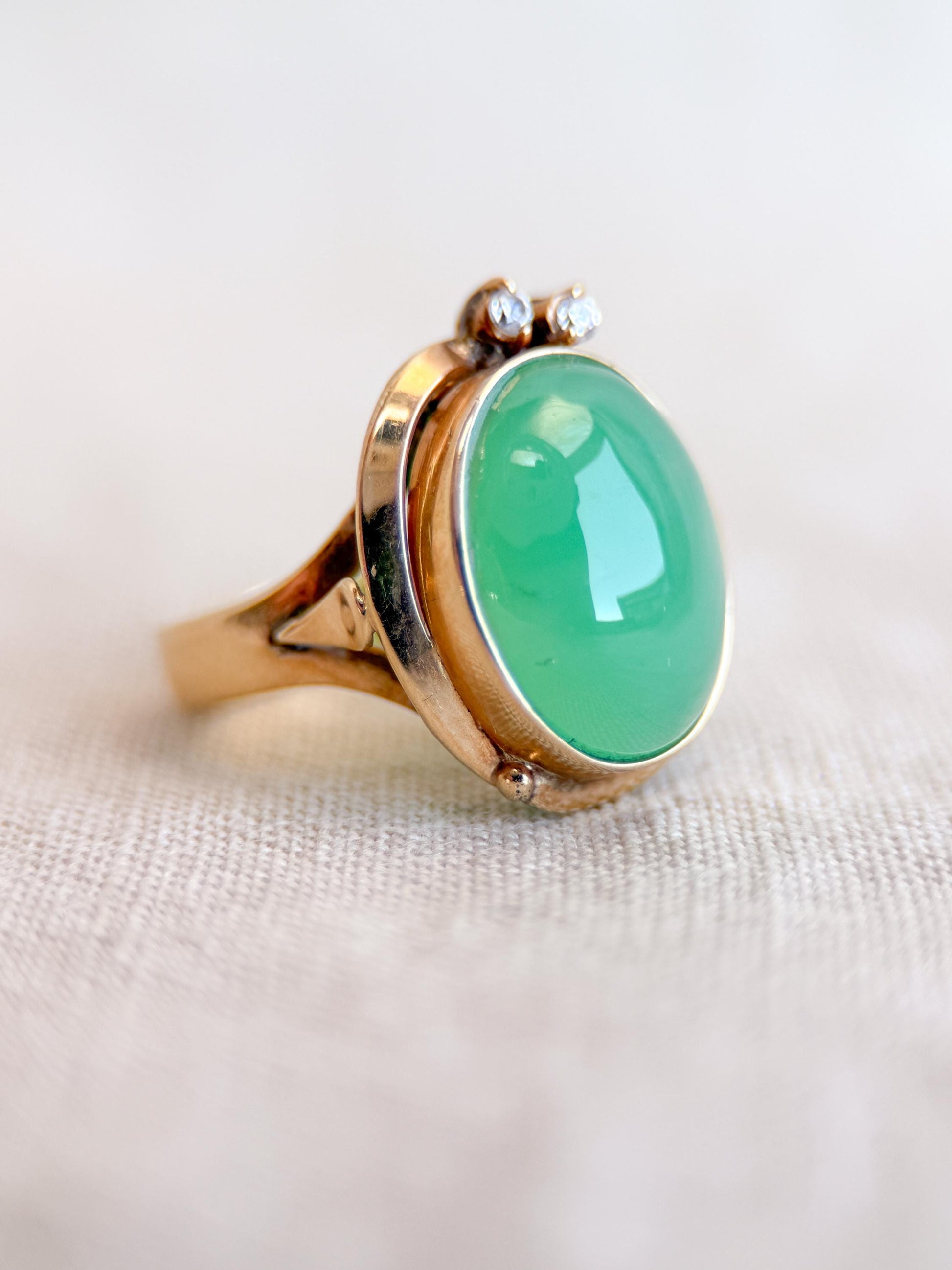 Vintage Green Chalcedony and Diamond Ring, 14k Gold, Bezel Statement Ring, Bold Jewelry