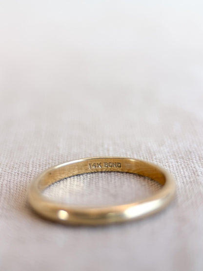 Vintage Gold Wedding Band, 14k Mens Classic Style Ring, Simple Anniversary Band