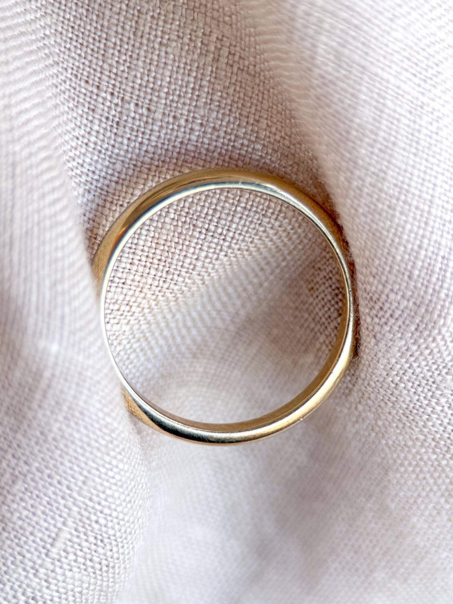 Vintage Gold Wedding Band, 14k Mens Classic Style Ring, Simple Anniversary Band