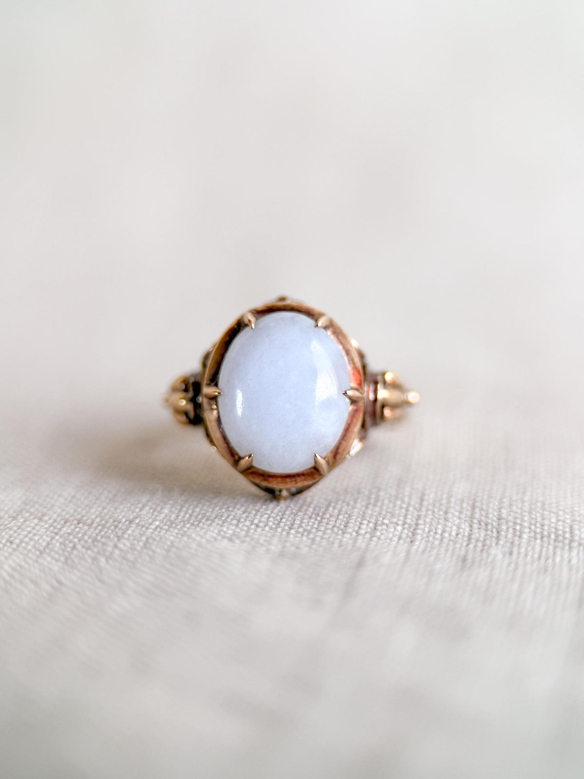 Vintage Lavender Jade Ring, 14k Gold, Oval Cut Filigree Statement Ring, 1960s Bold Jewelry