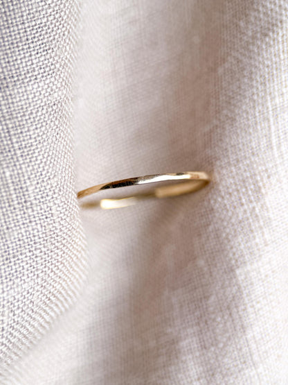 Vintage Narrow Wedding Band, 14k Gold, Dainty Hammered Minimalist Ring, Stacking Band