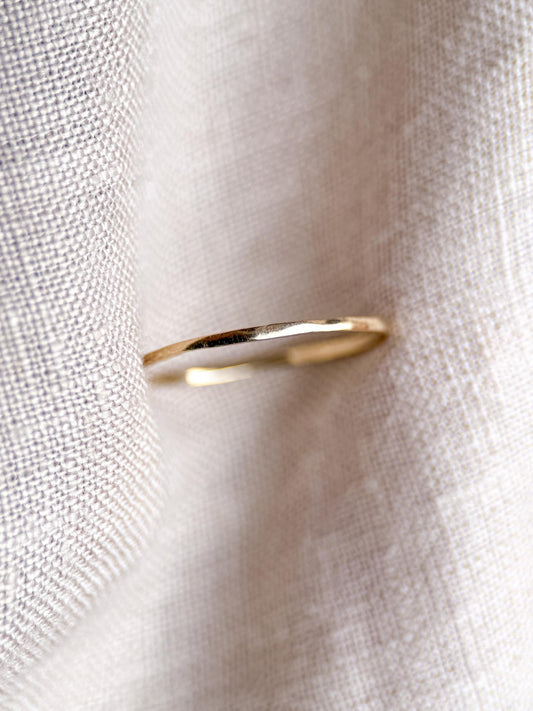 Vintage Narrow Wedding Band, 14k Gold, Dainty Hammered Minimalist Ring, Stacking Band