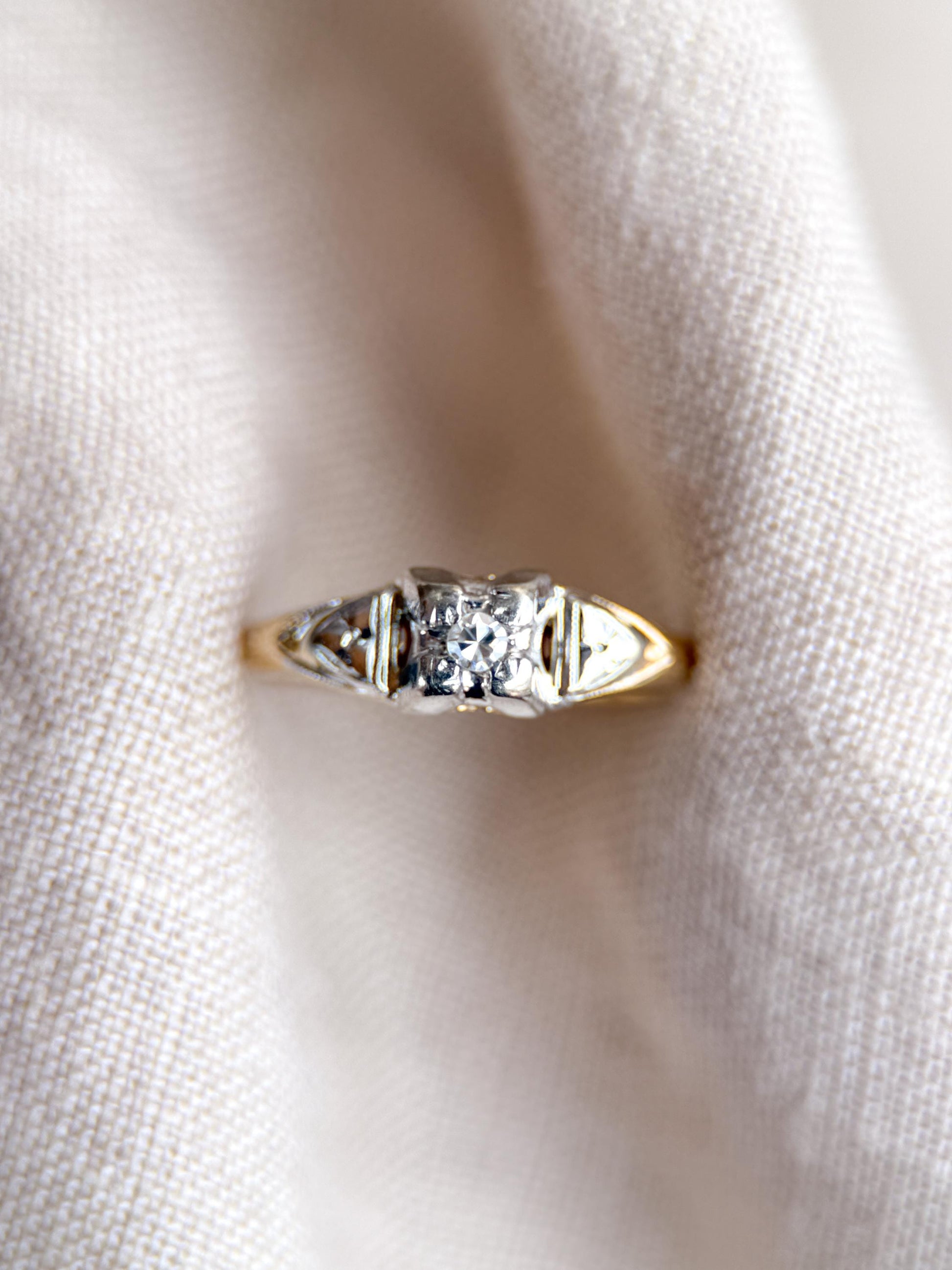 Antique Diamond Engagement Ring, Round Cut, 14k Gold, 1920s Art Deco Bridal Ring