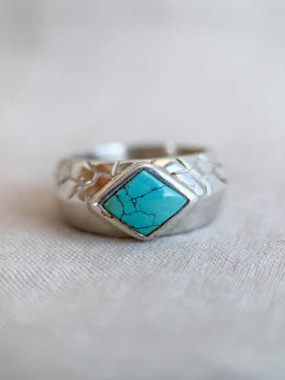 Vintage Turquoise Ring Sterling Silver, Diamond Shaped Bezel Statement Ring, Boho Everyday Jewelry