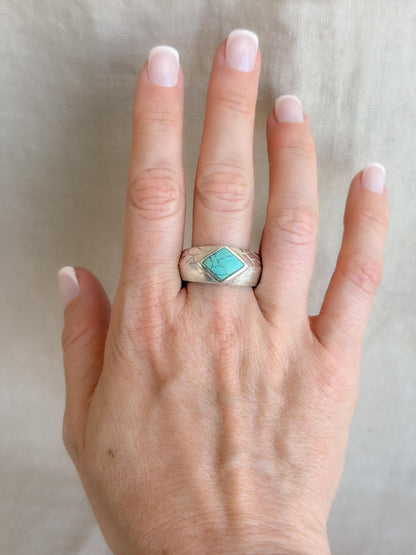 Vintage Turquoise Ring Sterling Silver, Diamond Shaped Bezel Statement Ring, Boho Everyday Jewelry