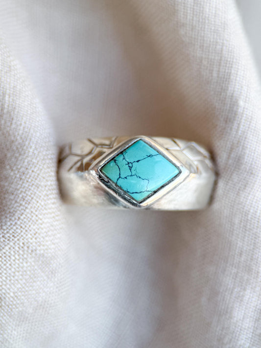 Vintage Turquoise Ring Sterling Silver, Diamond Shaped Bezel Statement Ring, Boho Everyday Jewelry
