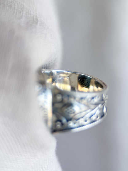 Vintage Labradorite Ring Sterling Silver, Ornate Bezel Statement Ring, Boho Everyday Jewelry