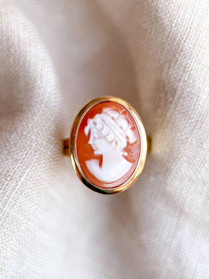 Vintage Cameo Ring, 14k Gold, Oval Portrait Statement Ring, Mid-Century Bold Jewelry