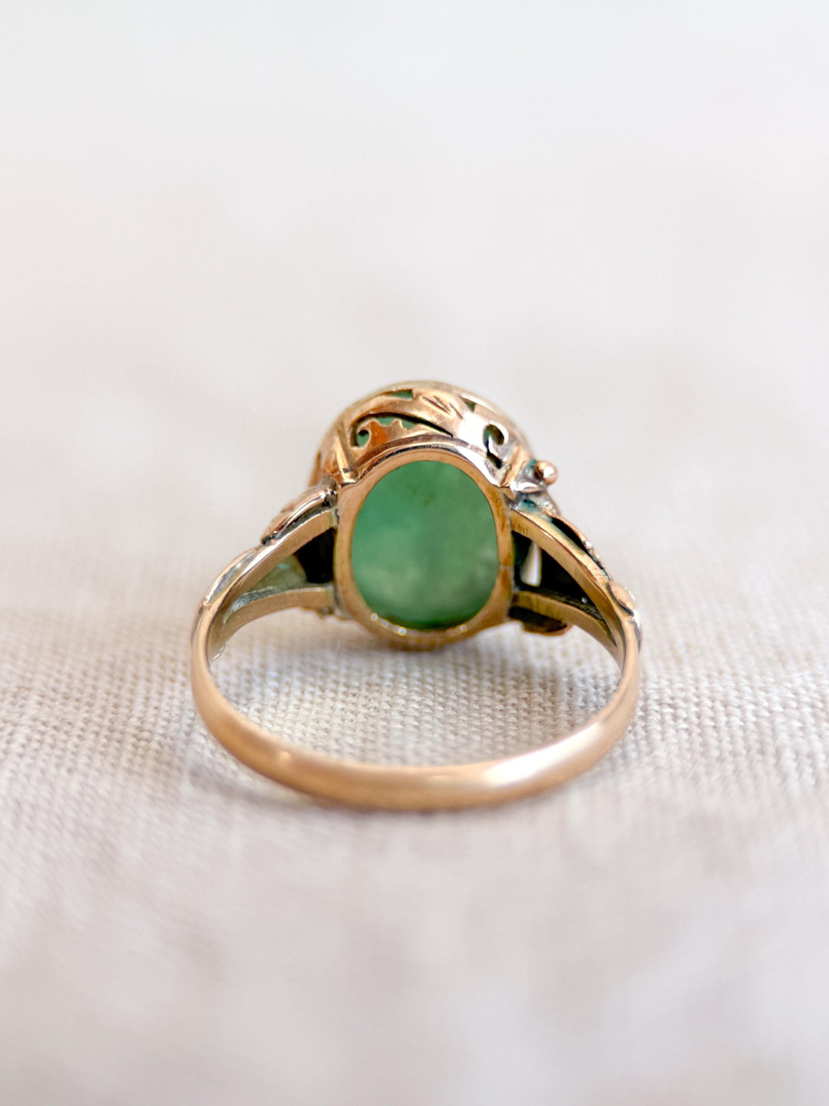 Vintage Jade Ring, 14k Gold, Oval Cut Jadeite Statement Ring, Filigree Bezel Jewelry