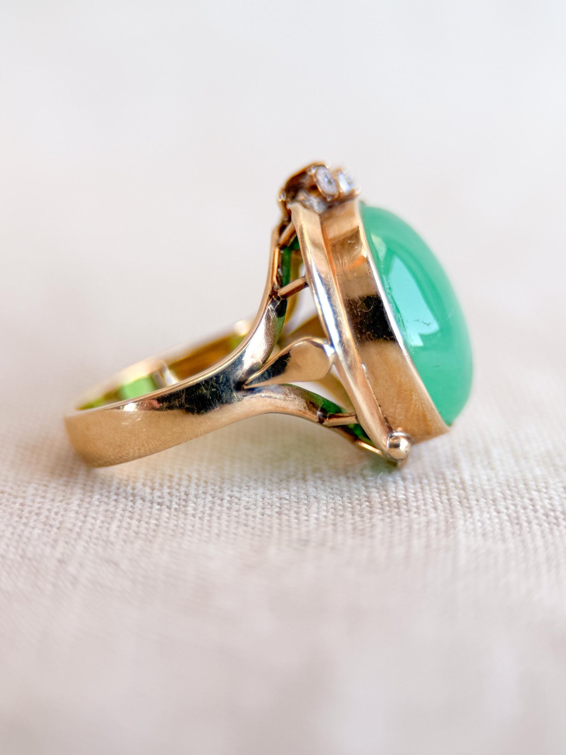 Vintage Green Chalcedony and Diamond Ring, 14k Gold, Bezel Statement Ring, Bold Jewelry