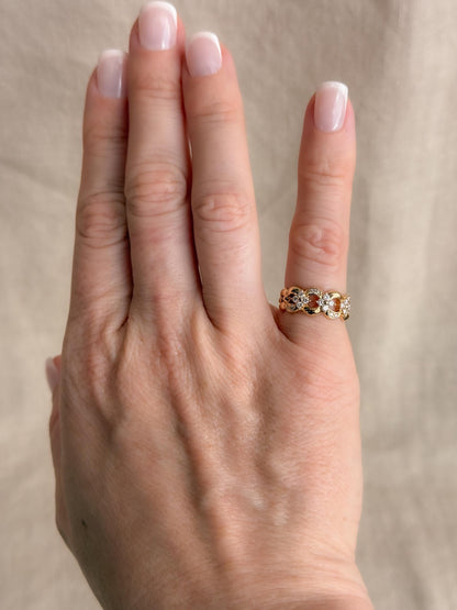 Vintage Diamond Wedding Band, 14k Gold, Floral Scalloped Link Style Ring, Stacking Band