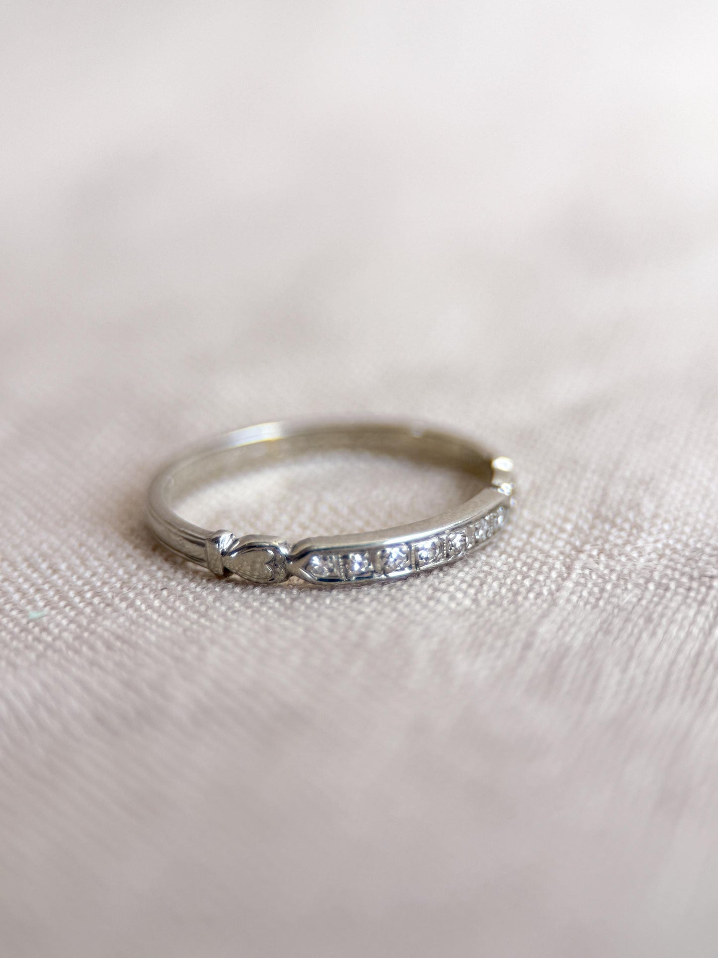 Vintage Old European Cut Diamond Wedding Band, 18k White Gold, Art Deco Minimalist Ring