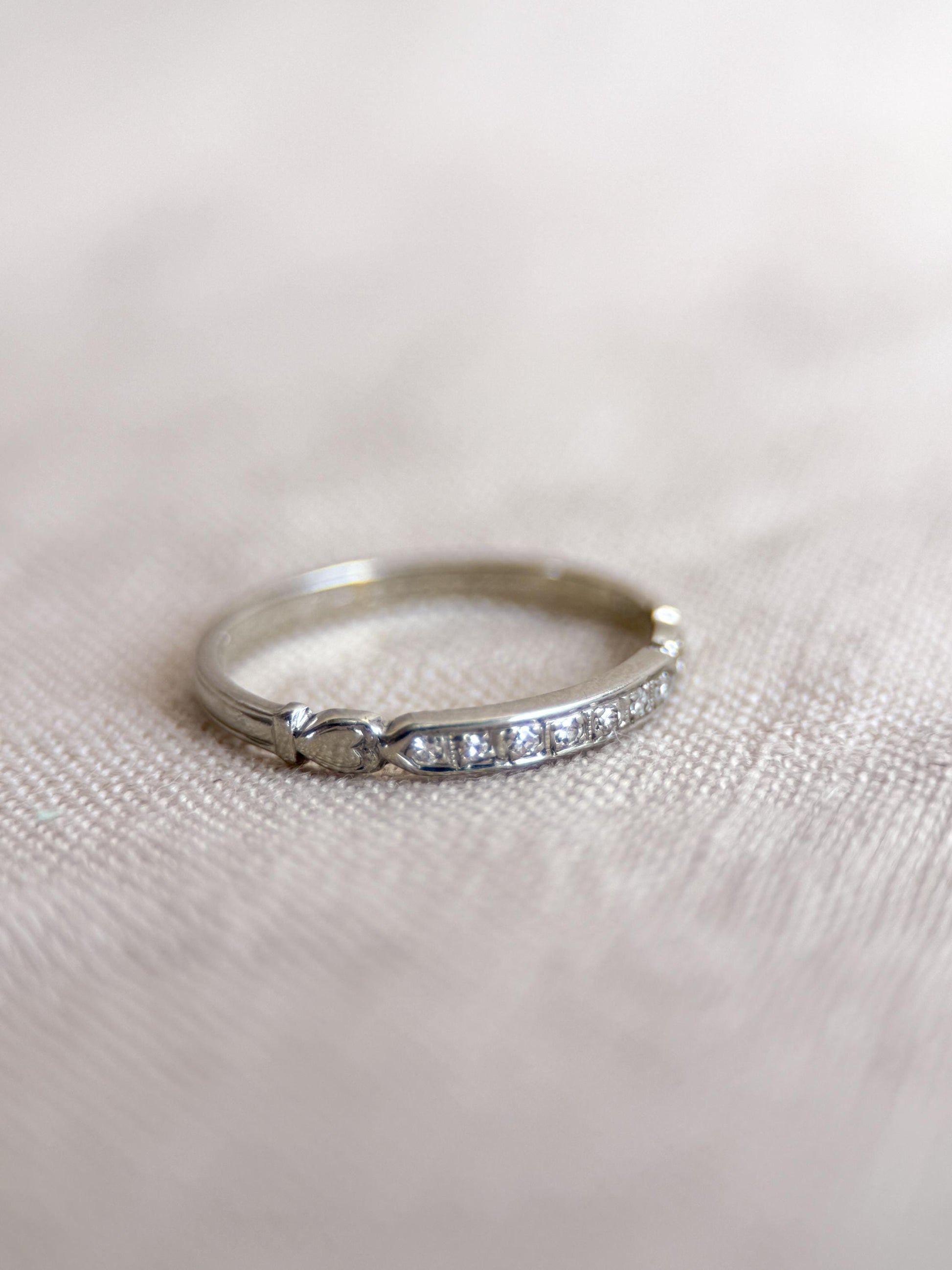 Vintage Old European Cut Diamond Wedding Band, 18k White Gold, Art Deco Minimalist Ring