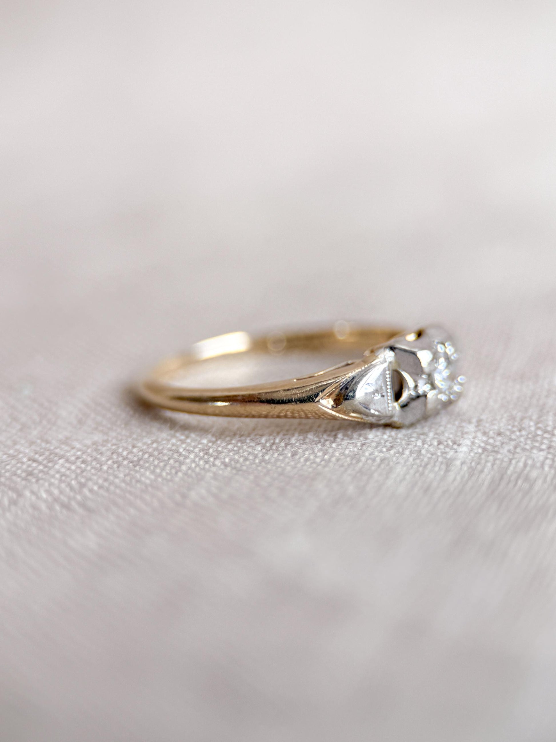 Antique Diamond Engagement Ring, Round Cut, 14k Gold, 1920s Art Deco Bridal Ring