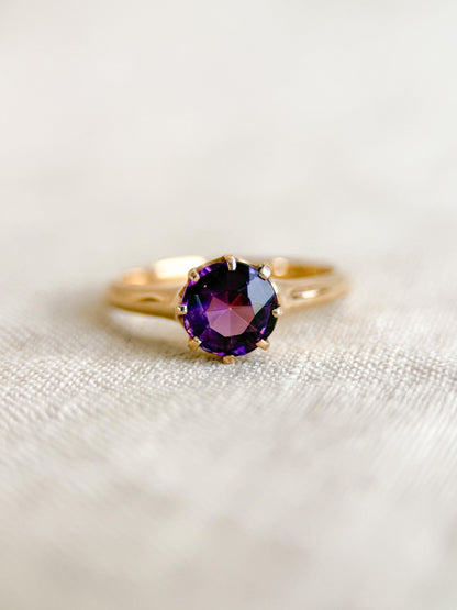 Vintage Amethyst Engagement Ring, Round Cut Solitaire, 14k Gold, Elegant Alternative Bridal Ring