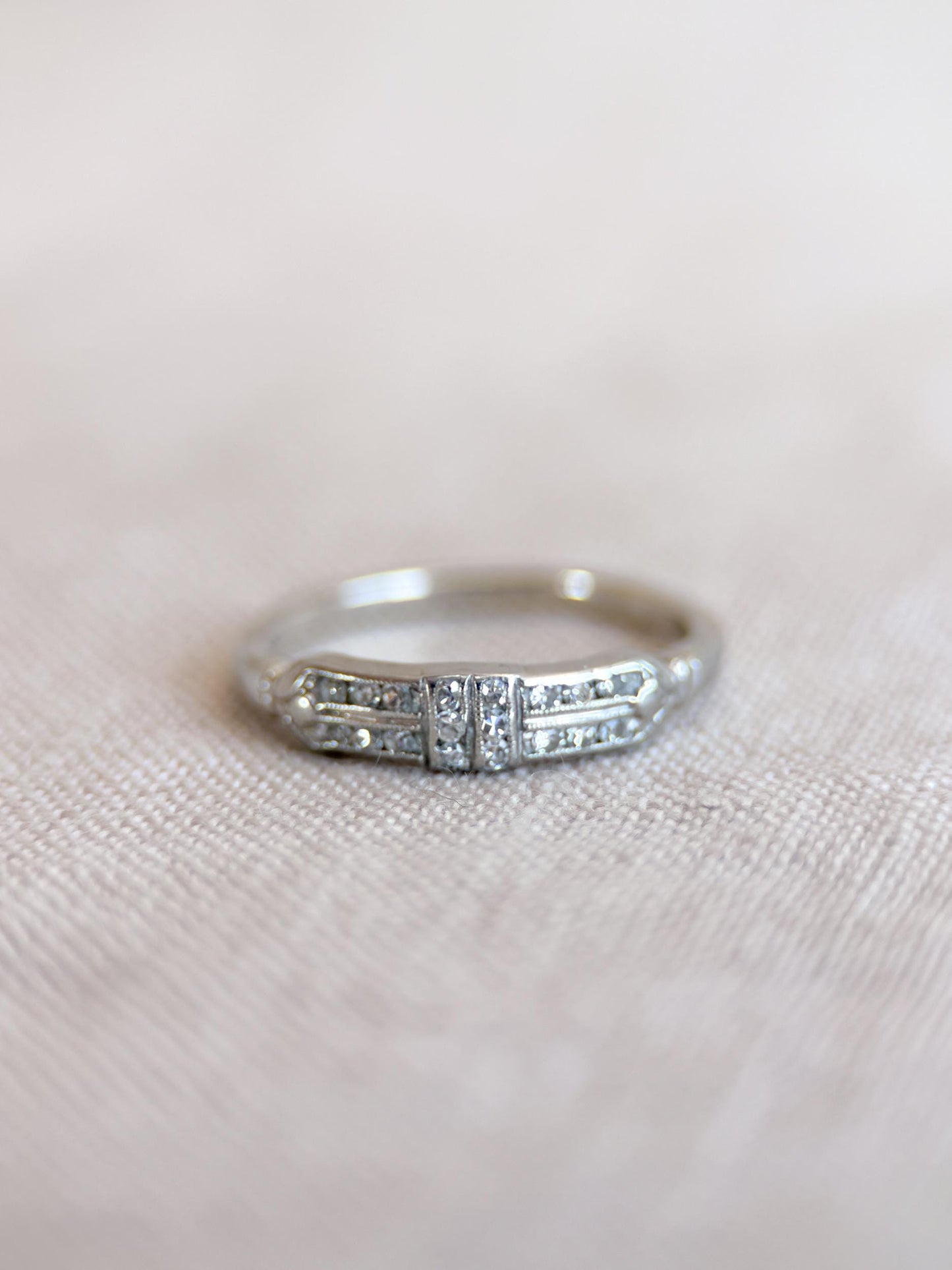 Vintage Diamond Wedding Band, 14k White Gold, Art Deco Minimalist Ring