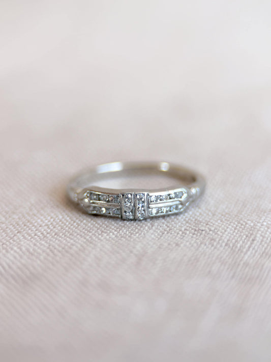 Vintage Diamond Wedding Band, 14k White Gold, Art Deco Minimalist Ring