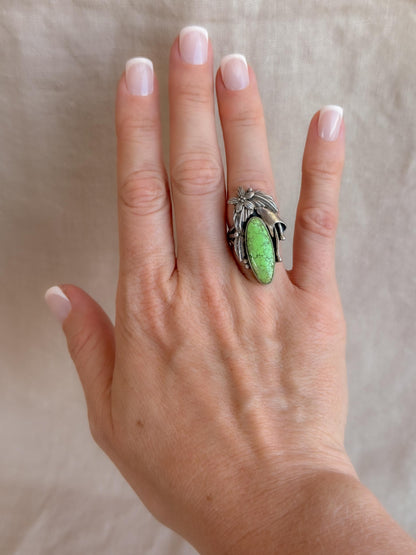 Vintage Gaspeite Ring, Sterling Silver, Floral Feather Statement Ring, Boho Everyday Jewelry